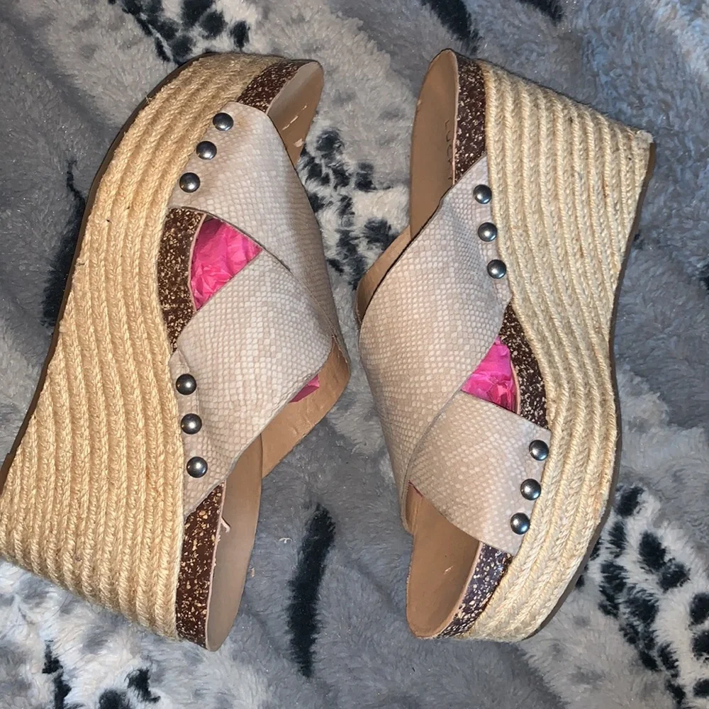 Lucky Brand Leather LK-Neeka Platform Wedge — 8
